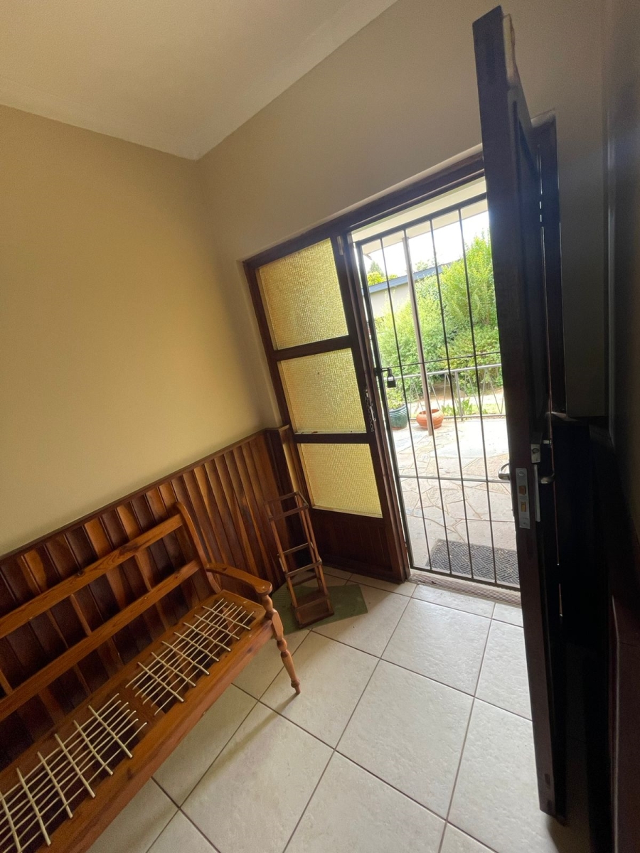 5 Bedroom Property for Sale in Panorama Free State